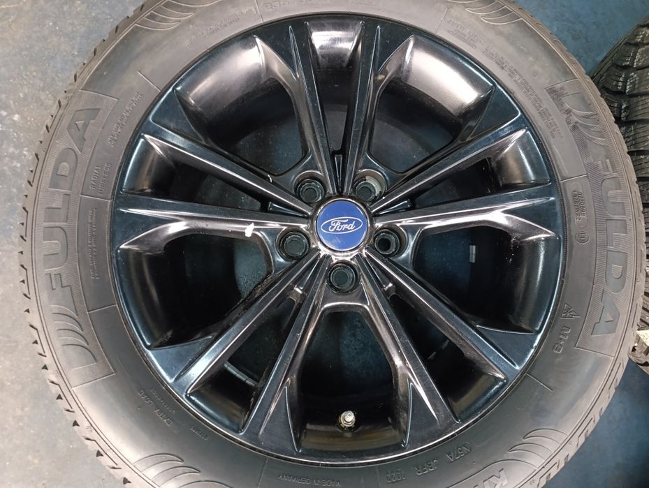 Jante originale Ford Kuga anv.235 55 17 iarna dot 2022 ,7 mm ,senzori