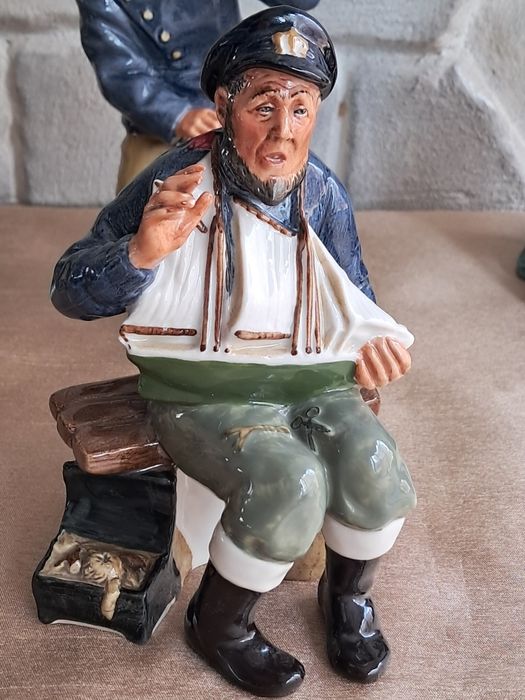 Royal Doulton фигури фин костен порцелан