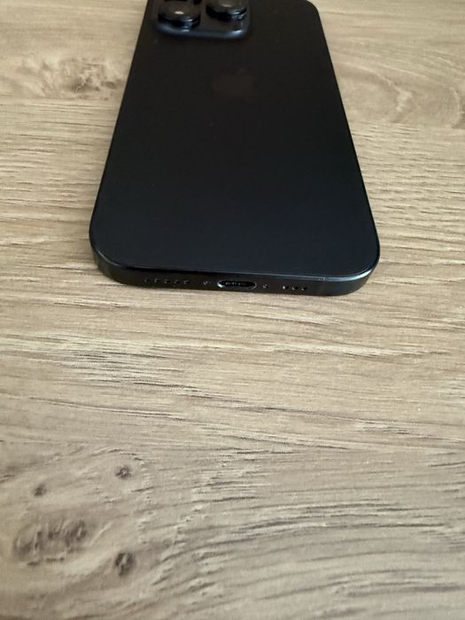 iPhone 16 Pro  Black 128GB-Като нов 92%