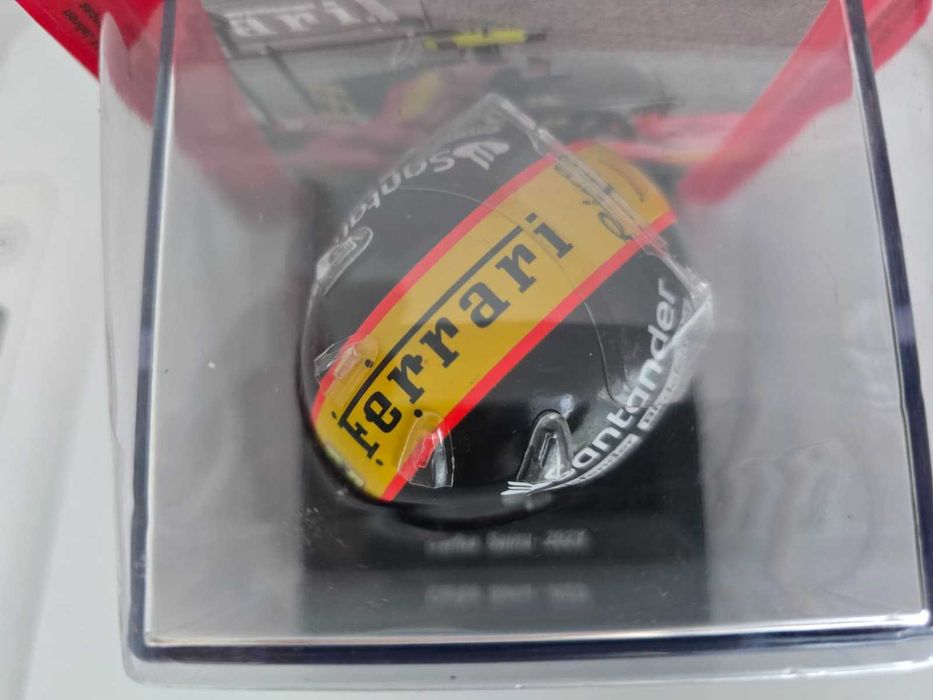 Casca Carlos Sainz Ferrari F1