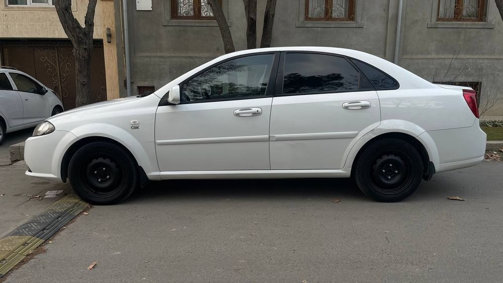 Chevrolet Gentra 2015 3 poz aftomat