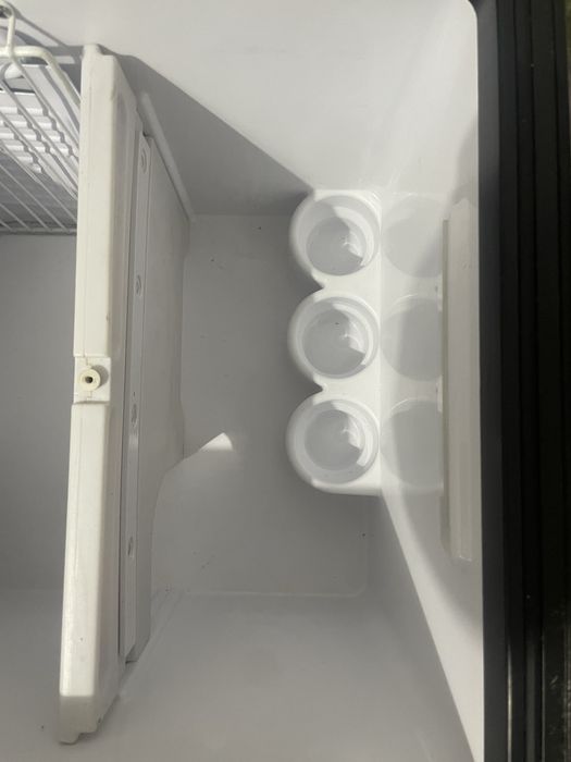 Vand frigider de camion renault T