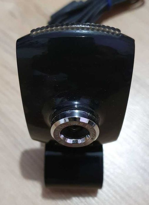 Продавам web камера Canyon