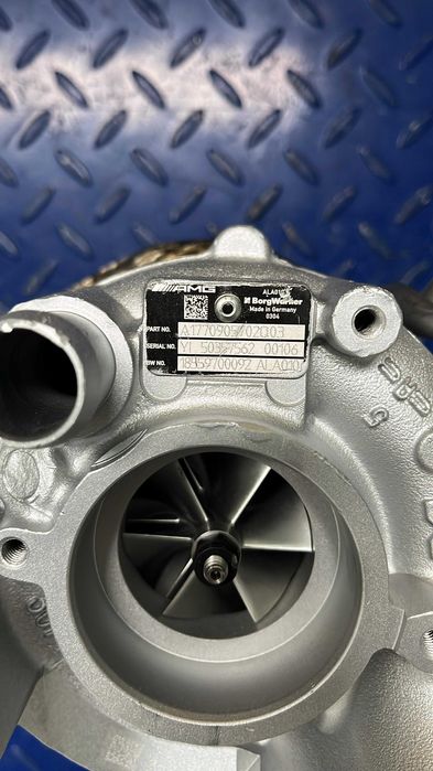 Turbosuflanta Mercedes C63 E63 S63 G63 AMG V8 M177
