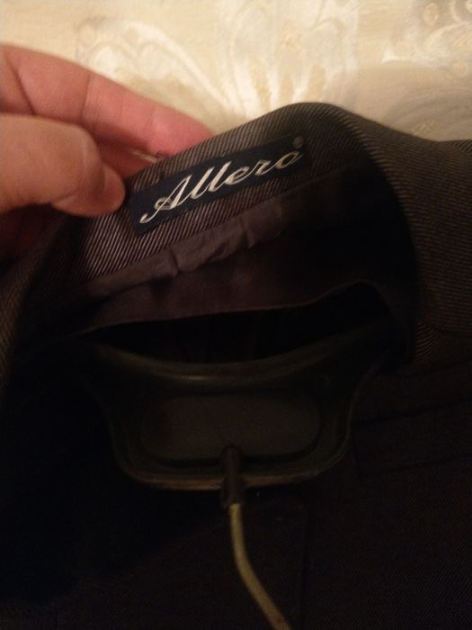 Продаю костюм для мальчика