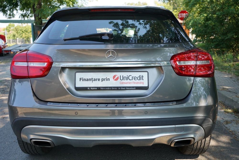 Mercedes GLA 250 2.0i 210 cp 4-Matic Automata 7G-Tronic Euro6 Fara Accidente Garanție KmReali