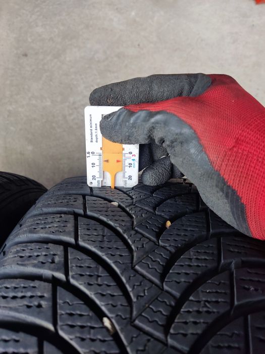 205/60/15 Зимни Nexen с алуминиеви джанти БМВ е39