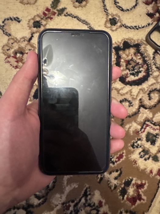 Черный iPhone 11, 128 gb ,75