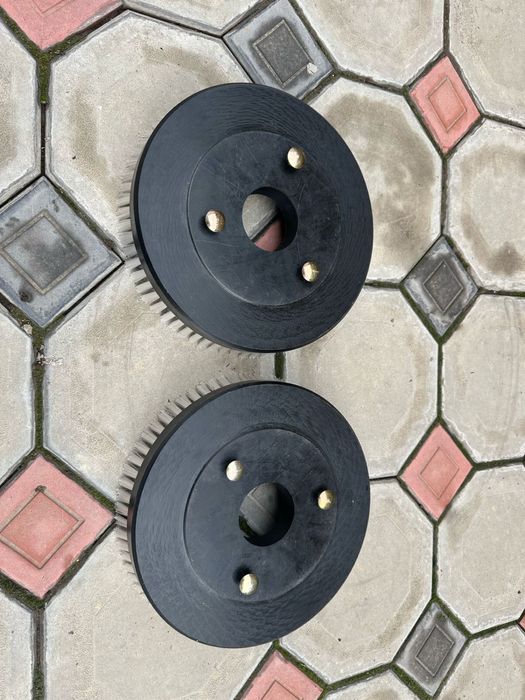 Щетки на Adiatek Ruby 55