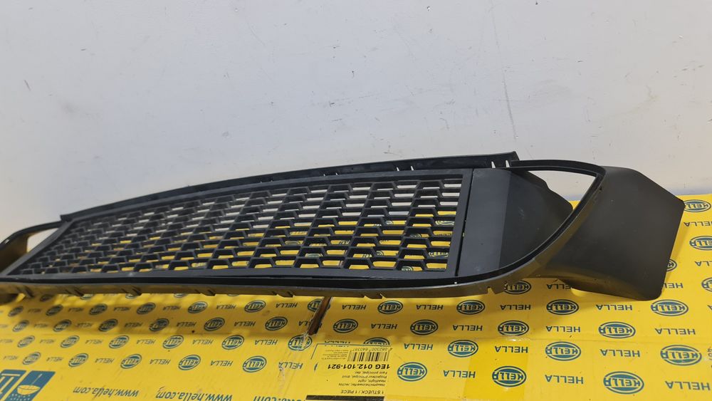 Grila proiector centru bara fata M pachet BMW 5 f10 f11