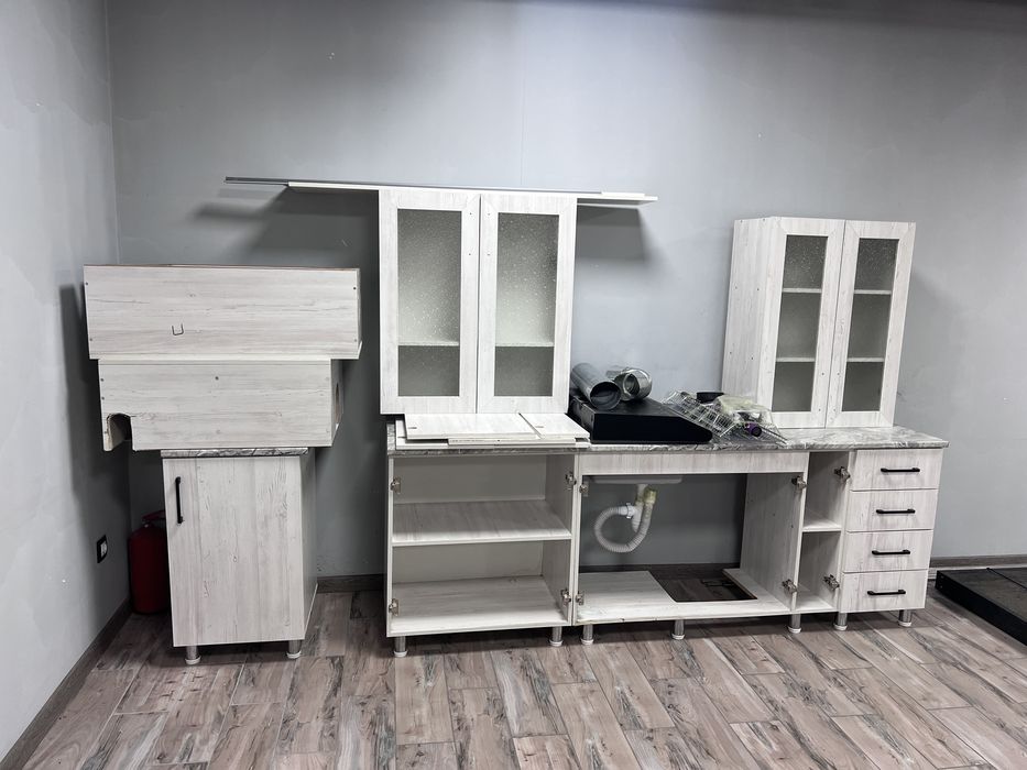 Кухонный гарнитур