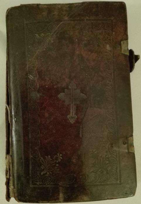 carte bisericeasca veche