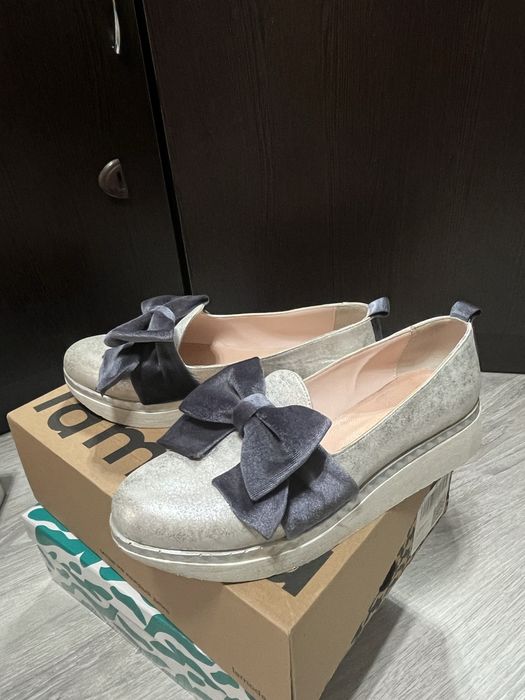 Лоферы с бантом