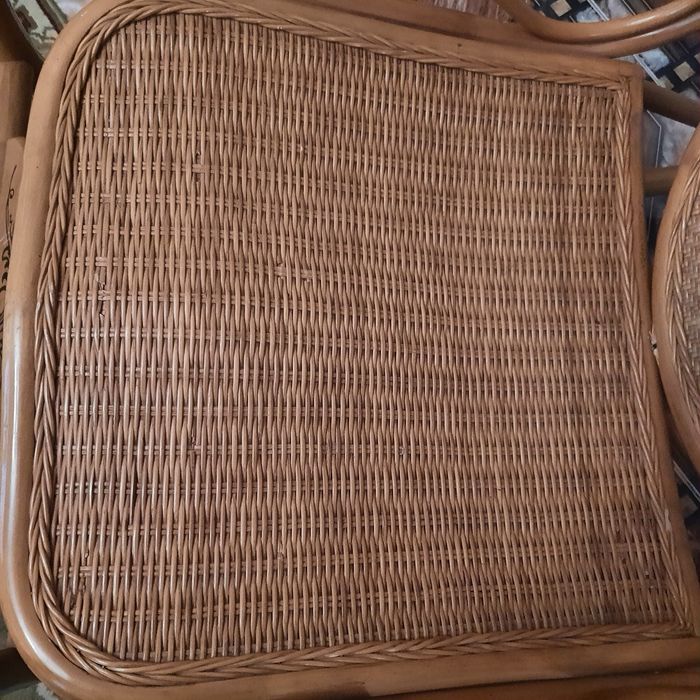 Продам кресло качалку