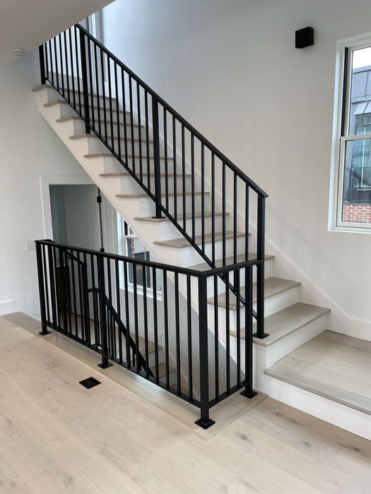 Жалюзи Перила Перегаротка Решетка Ворота Лексан Навес Ограждения Лофт