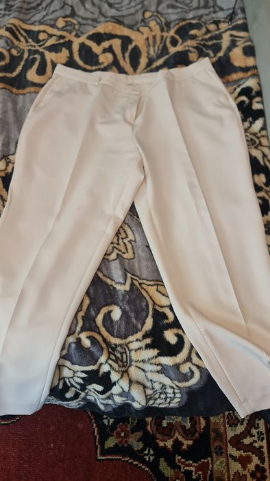 Costum de dama clasic
