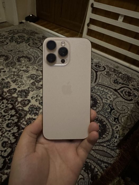 Zulik bilan sotiladi 16 pro max iphone