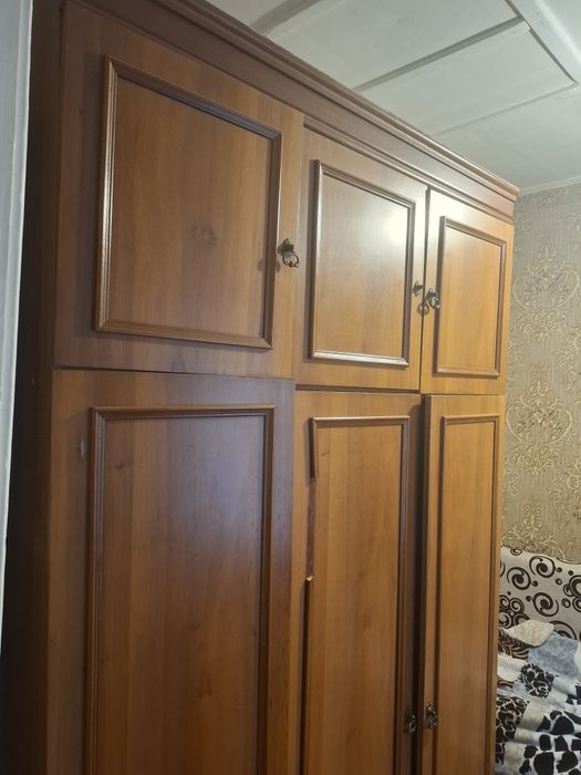 Продается  шифонер