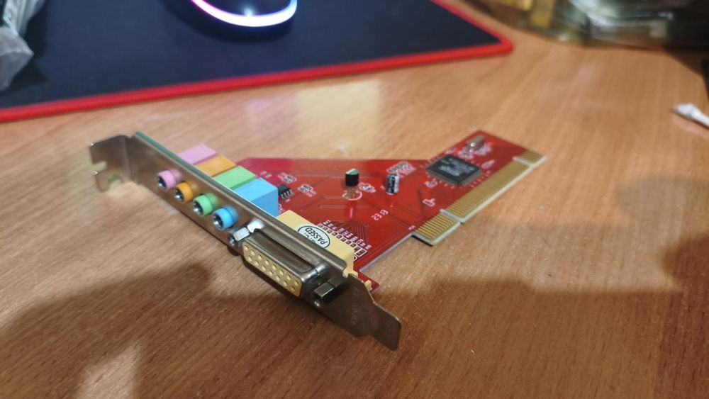 Аудио карта PCI на ПК