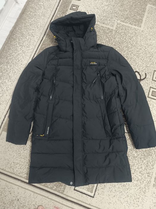 Кыскы куртка сатылады жагдаиы оте жаксы размер 48.50 озиме улкендеу бо