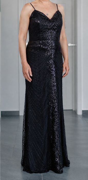 Rochie lungă elegantă de ocazie, neagră, cu paiete