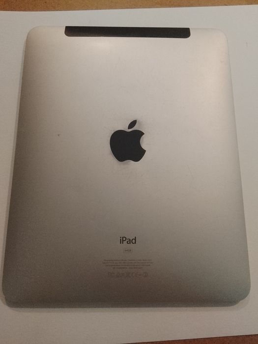 Продам iPad в хорошом состояние