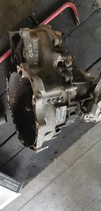 Скоростна кутия vectra c 2.2 dti