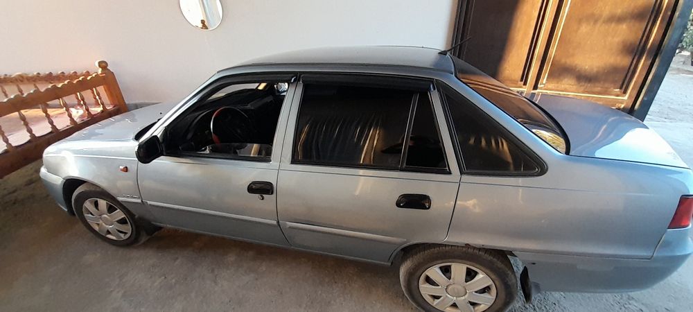 NEXIA 1.6 mashinasi 2010 yil