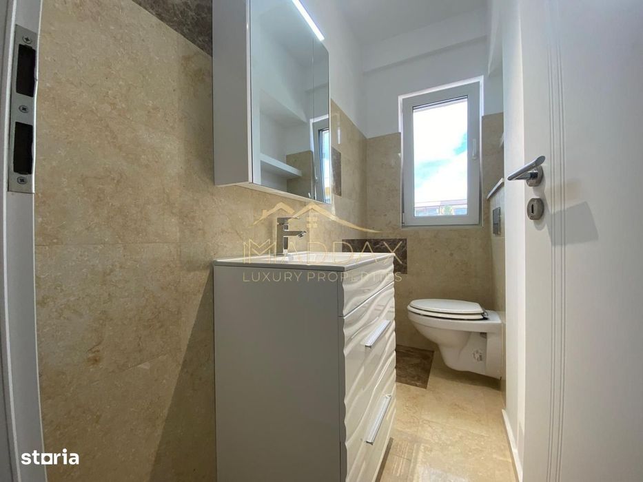 Apartament cu 3 camere // Erou Iancu Nicolae