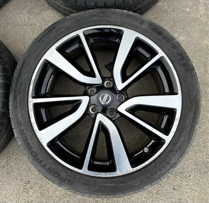 Jante / Roti Nissan Qashqai J11 : 225 45 19, 4ES3A