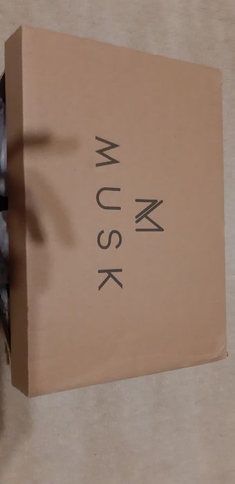 Дамски спортни обувки