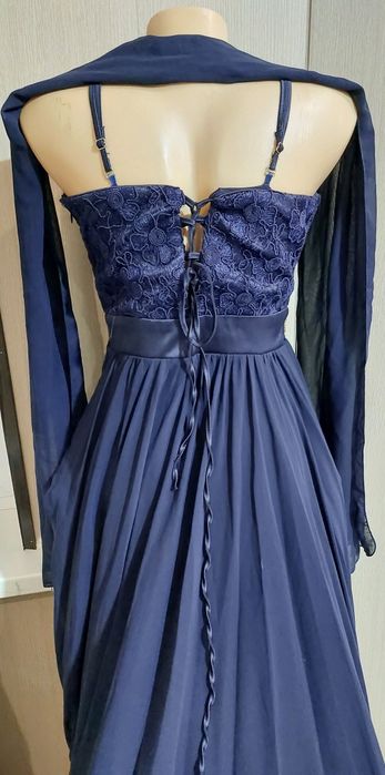 Вечернее платье.