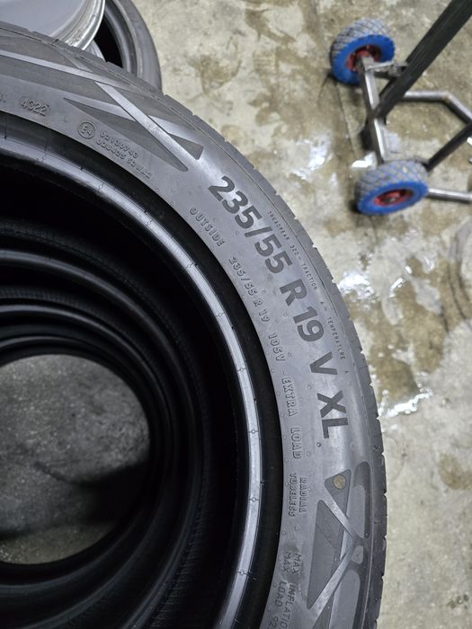 4x 235/55/19 VARA CONTINENTAL 2022 Stare excelentă