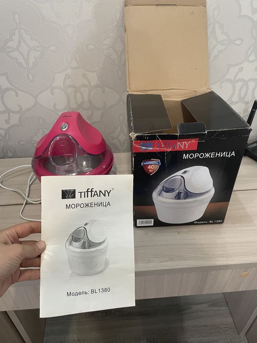 Продам мороженицу Tiffany