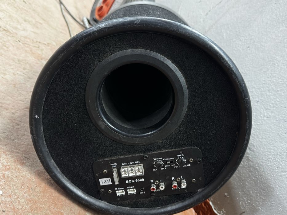 сабвуфер в машину