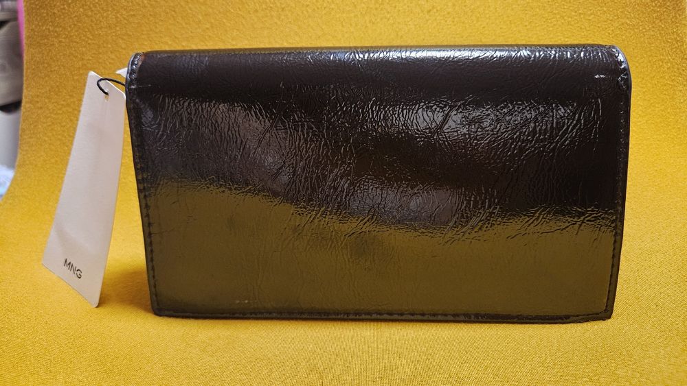 Малка дамска чанта