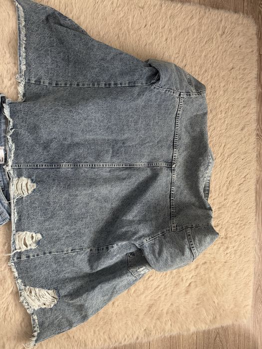 Geaca blugi moderna si blugi evazati cadou