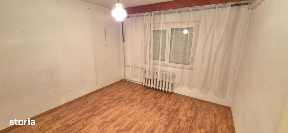 3 camere, Zona UTA, Aurel Vlaicu