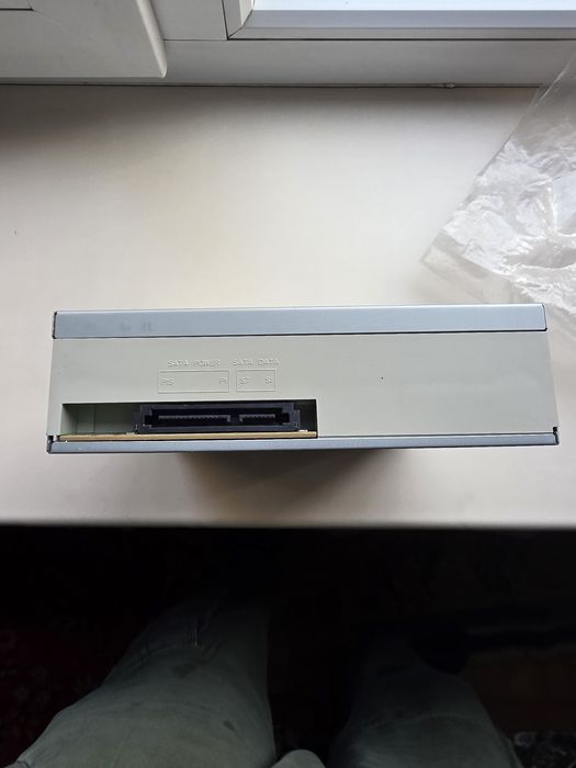 Cd rom dvd/cd-rom