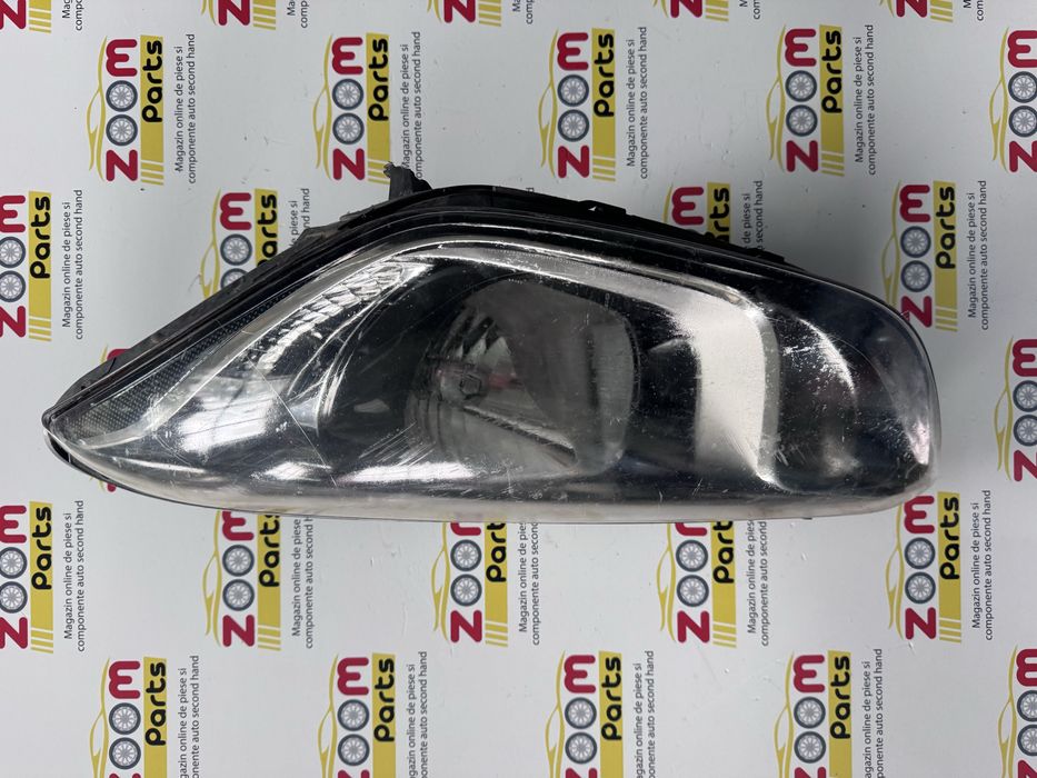 Far stanga Hyundai i20 facelift 2011-2014