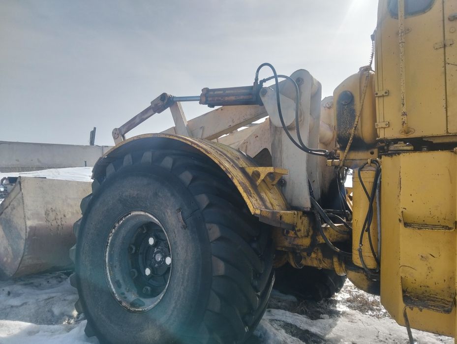 Продам погрузчик на к700