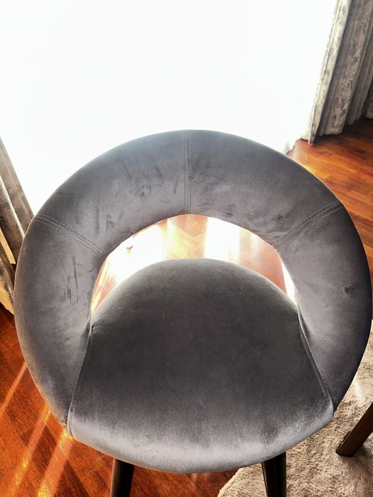 Барстолове за 3броя