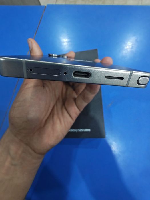 Samsung S25 ultra 256 gb