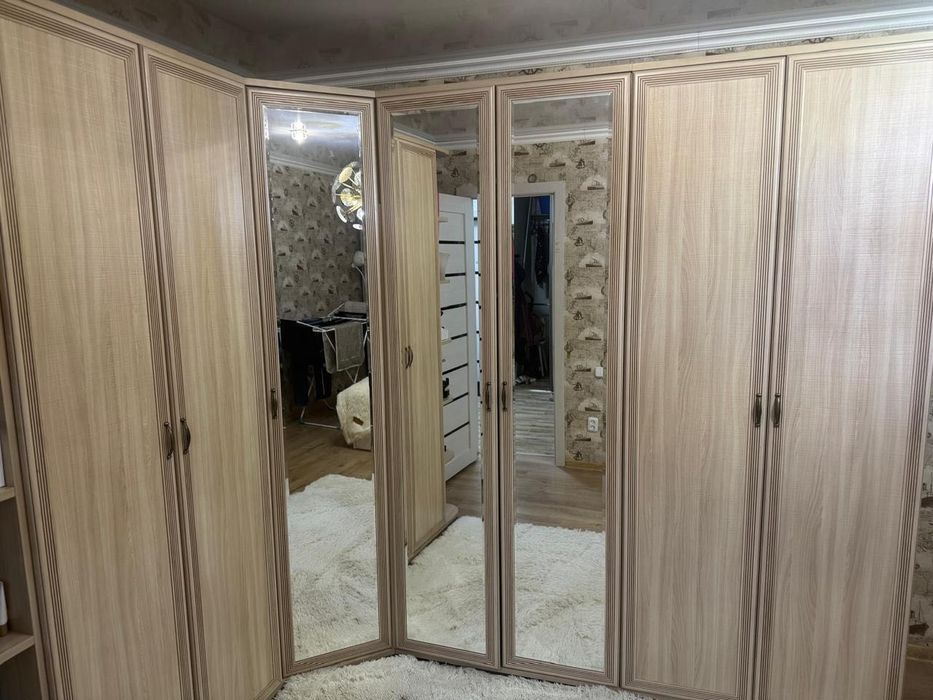 Шкаф в отличном состоянии