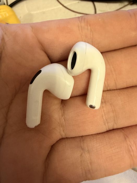 Airpods 4 ANC с шумопадавлением