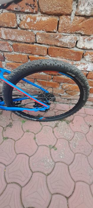 Vind bicicleta cube