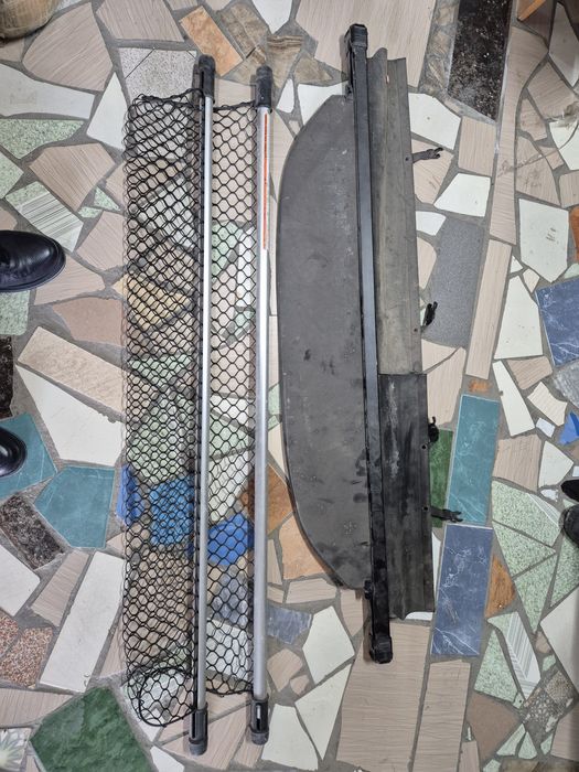 Полочка и сетки для багажника RAF4