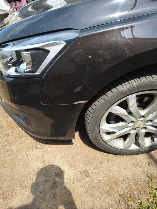 Peugeot 508 blue hdi