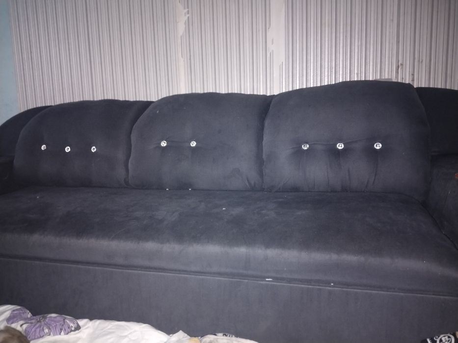 Раскладной диван  бесплатно