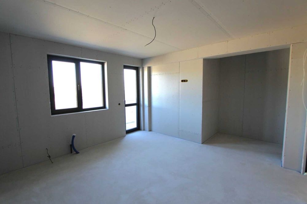 НОВА Самостоятелна къща до гр.София, с.Гурмазово